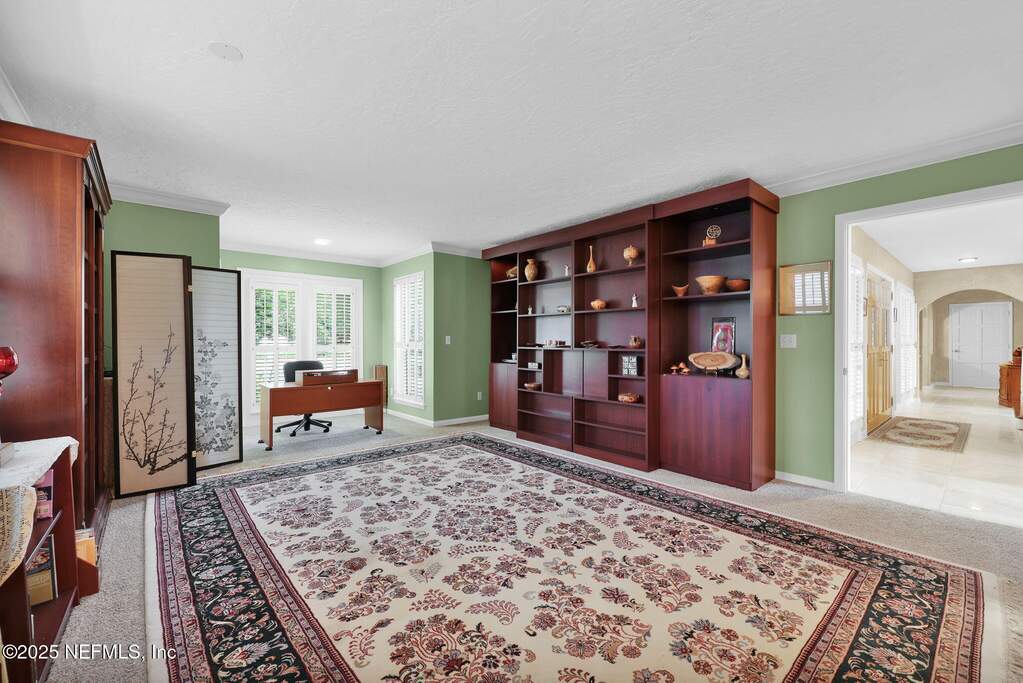 4 Bedroom Single Family Home/House's Image 10