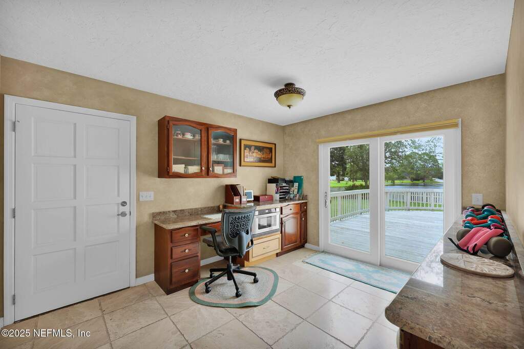 4 Bedroom Single Family Home/House's Image 26