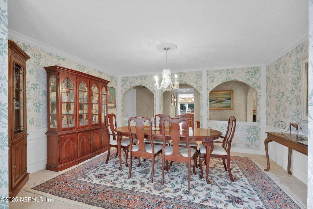 4 Bedroom Single Family Home/House's Image 29