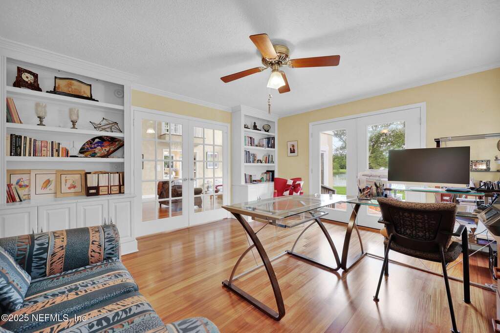 4 Bedroom Single Family Home/House's Image 35
