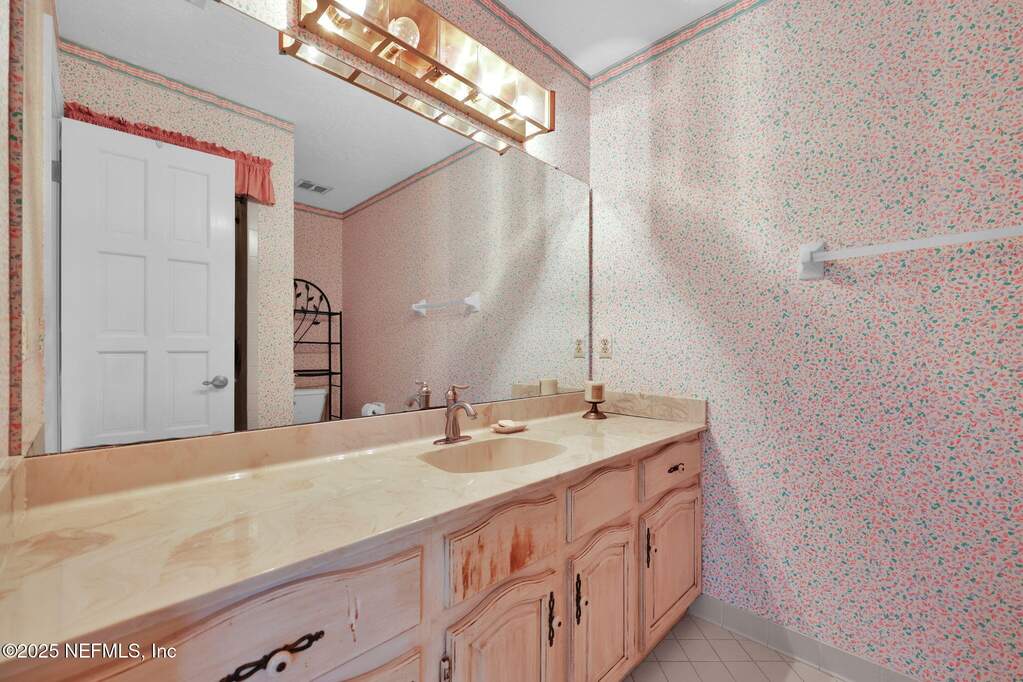 4 Bedroom Single Family Home/House's Image 50