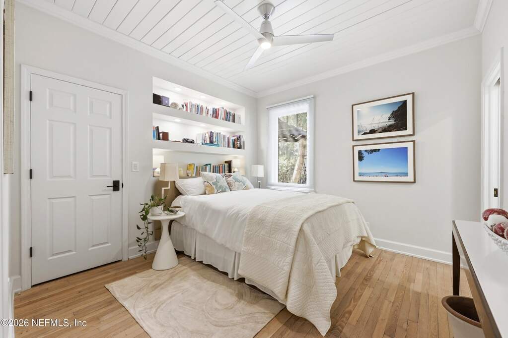 5 Bedroom Single Family Home/House's Image 23
