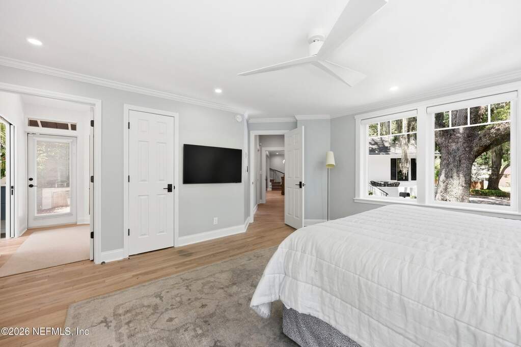5 Bedroom Single Family Home/House's Image 26