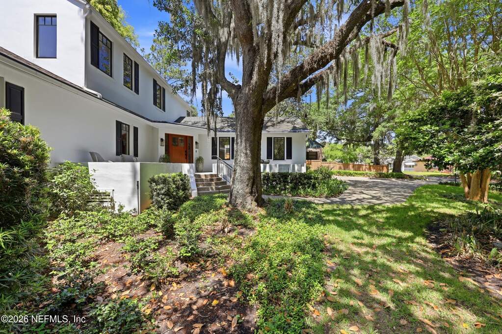 5 Bedroom Single Family Home/House's Image 67