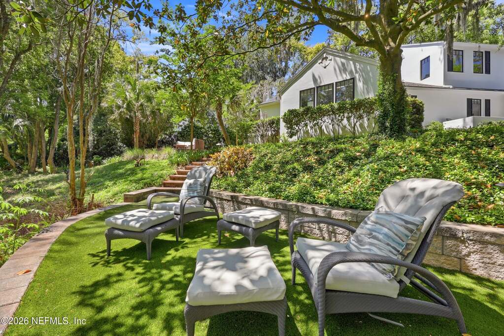 5 Bedroom Single Family Home/House's Image 75
