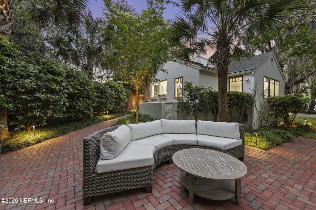 5 Bedroom Single Family Home/House's Image 95