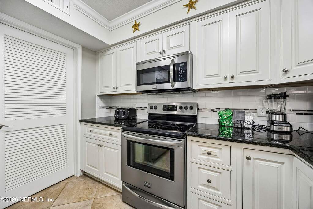 2 Bedroom Apartment/Flat's Image 6