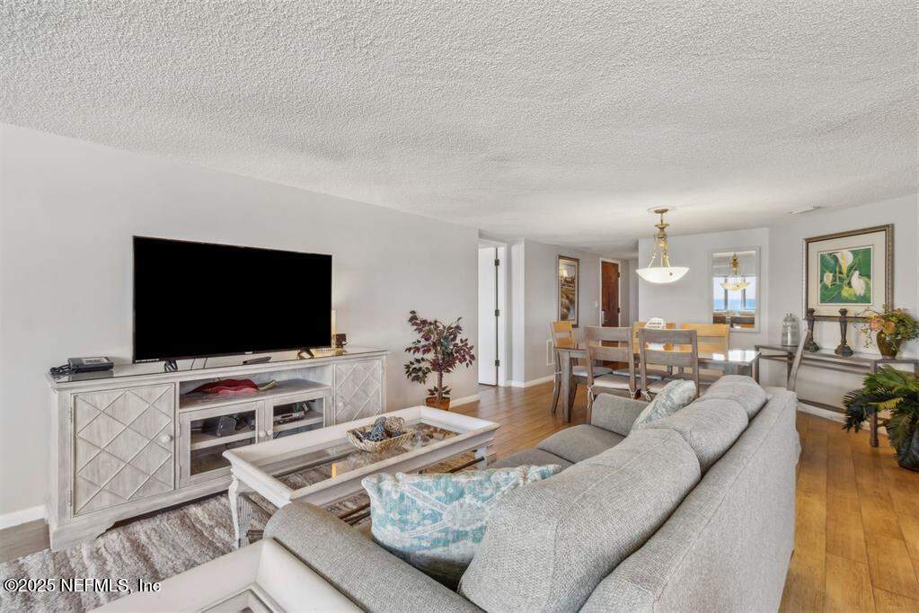 1 Bedroom Apartment/Flat's Image 4