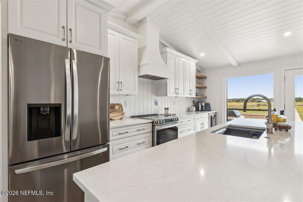 2 Bedroom Single Family Home/House's Image 9