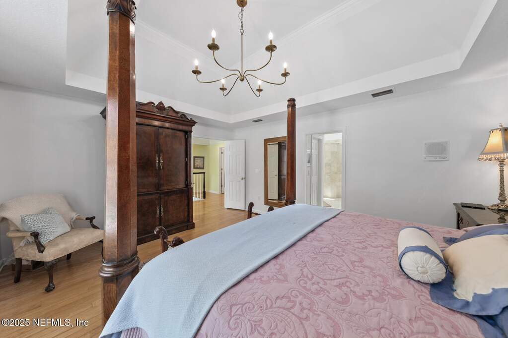 5 Bedroom Single Family Home/House's Image 29