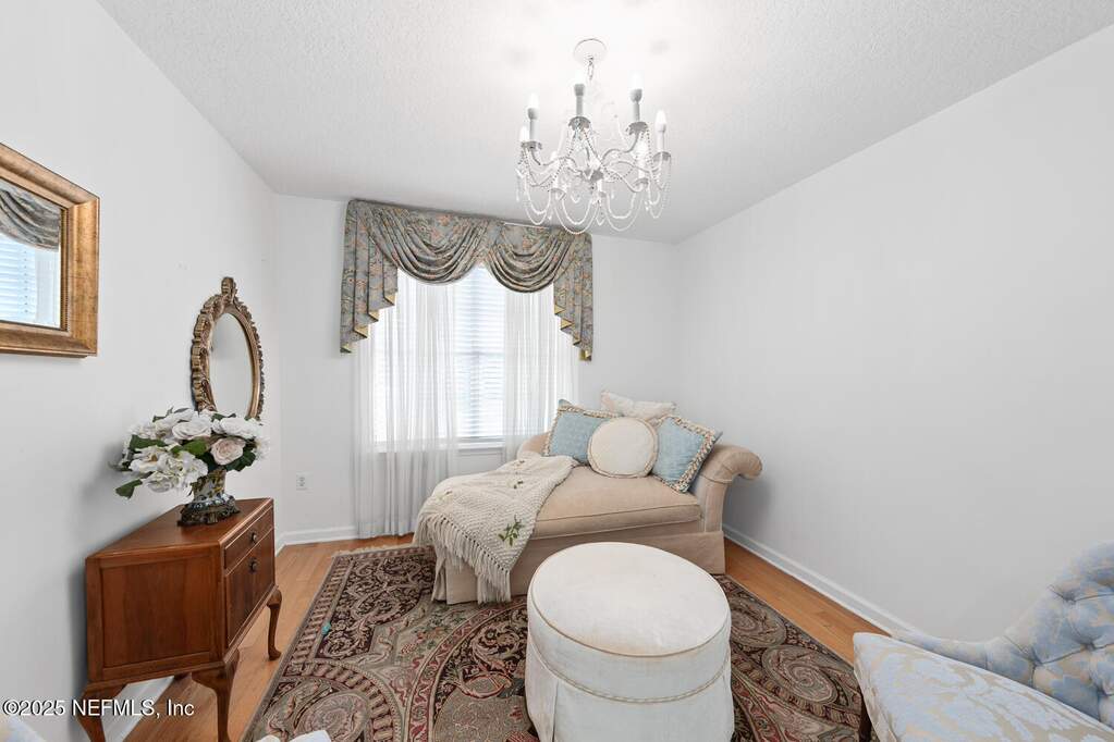 5 Bedroom Single Family Home/House's Image 35