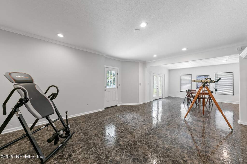 5 Bedroom Single Family Home/House's Image 49