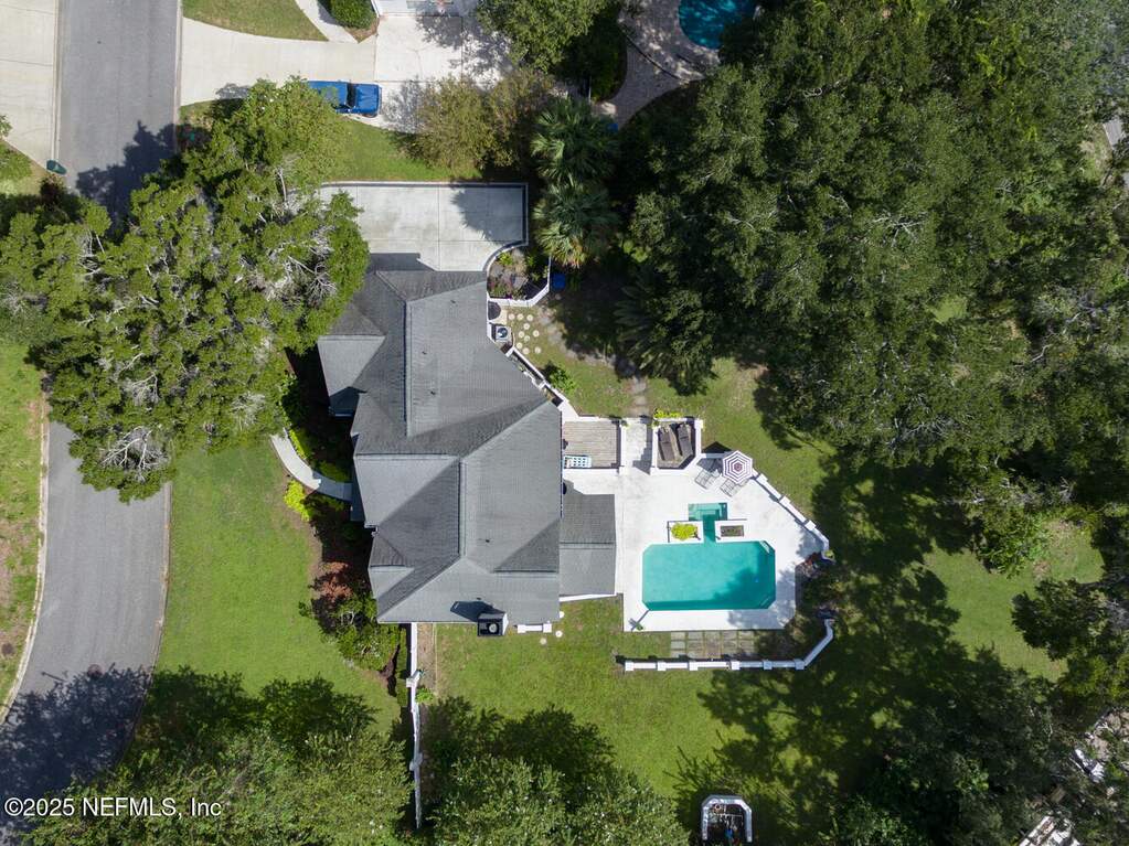5 Bedroom Single Family Home/House's Image 62
