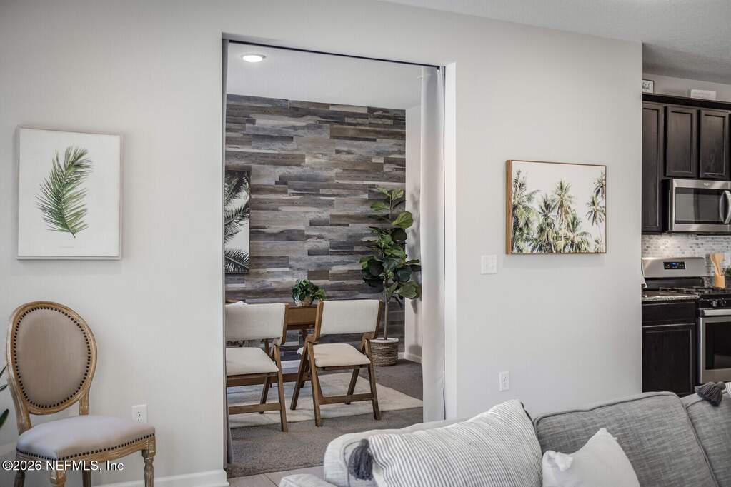 4 Bedroom Single Family Home/House's Image 9