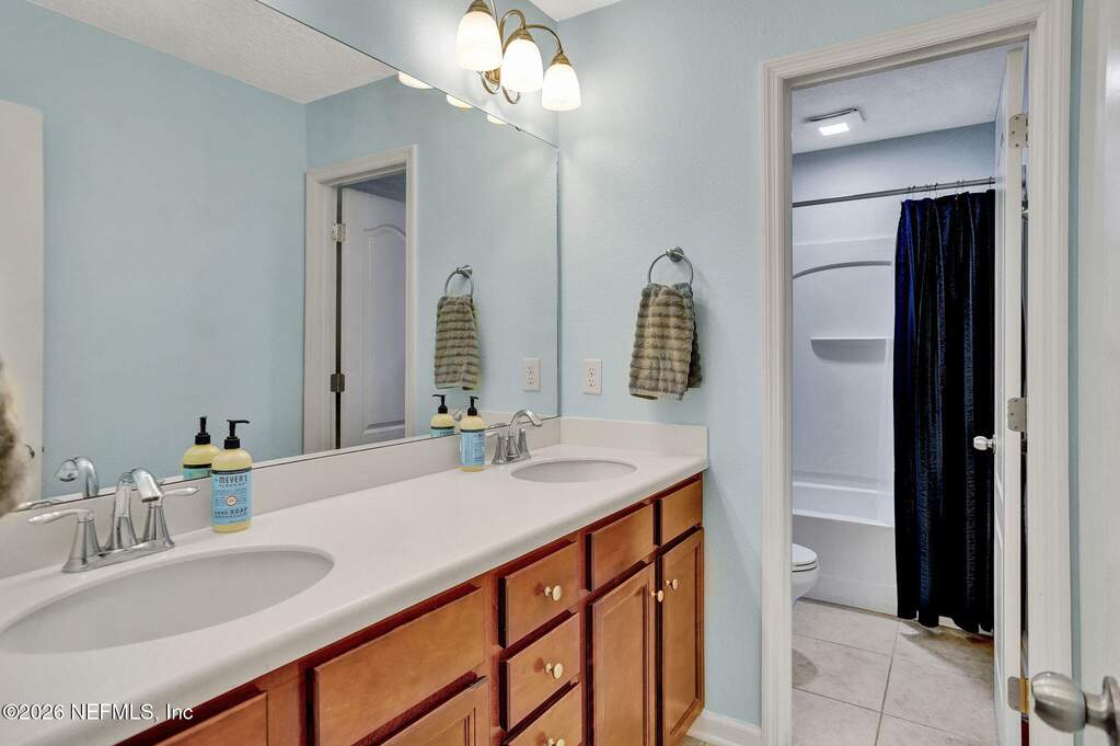 4 Bedroom Single Family Home/House's Image 26