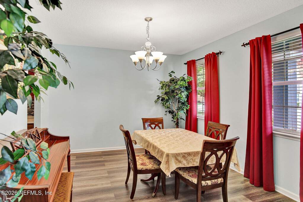 4 Bedroom Single Family Home/House's Image 6
