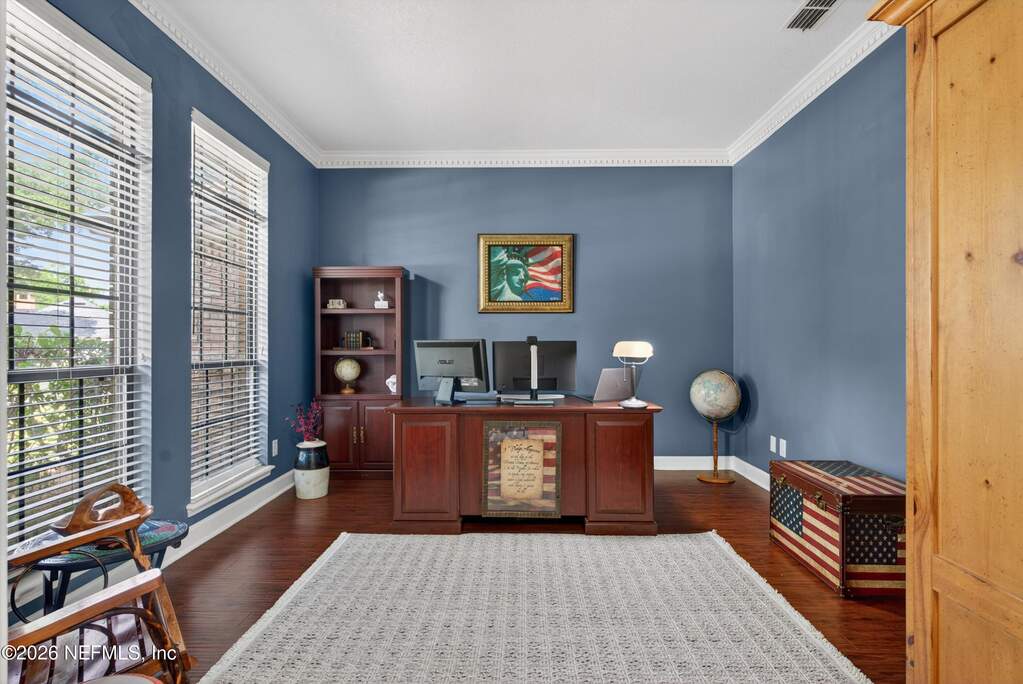 4 Bedroom Single Family Home/House's Image 7