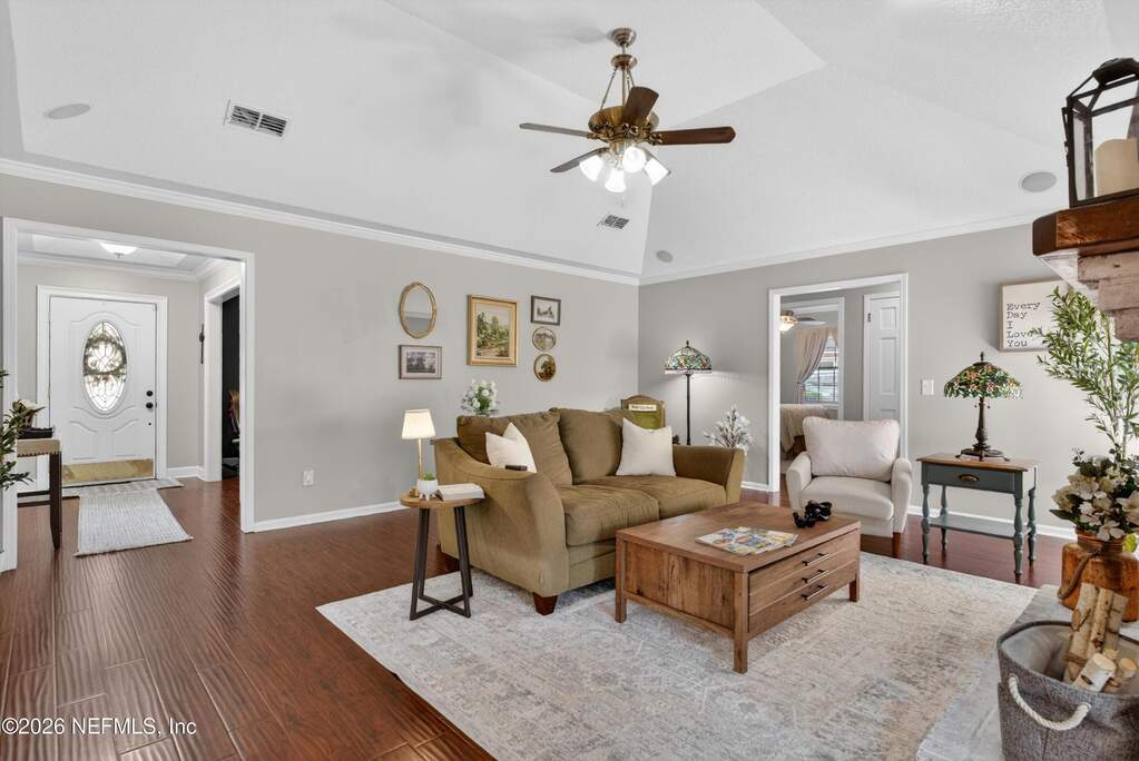 4 Bedroom Single Family Home/House's Image 12