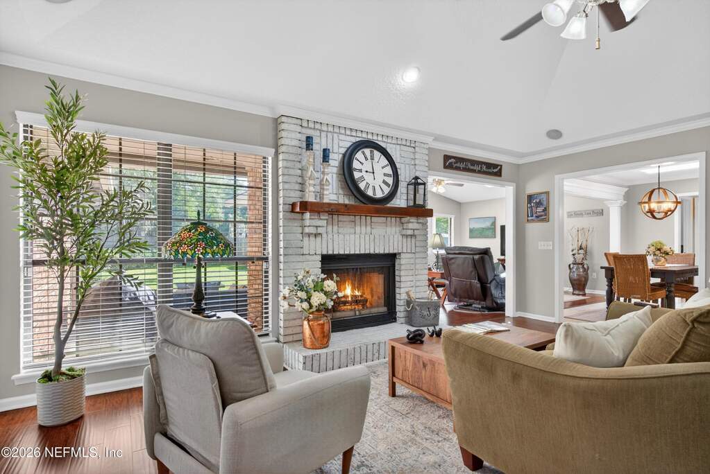 4 Bedroom Single Family Home/House's Image 14