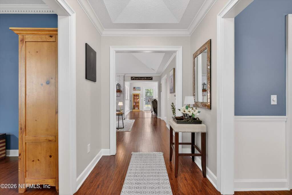 4 Bedroom Single Family Home/House's Image 4