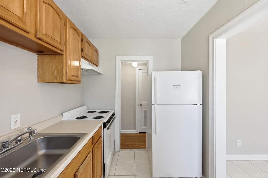 4 Bedroom Multi Unit's Image 7