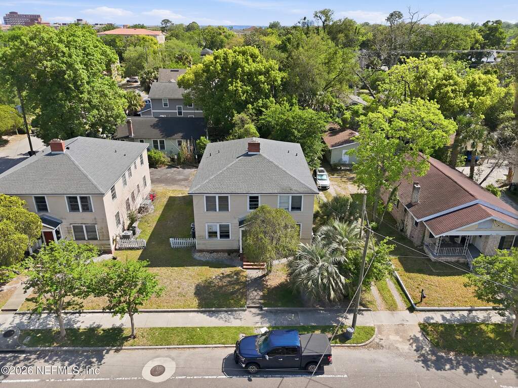 4 Bedroom Multi Unit's Image 14