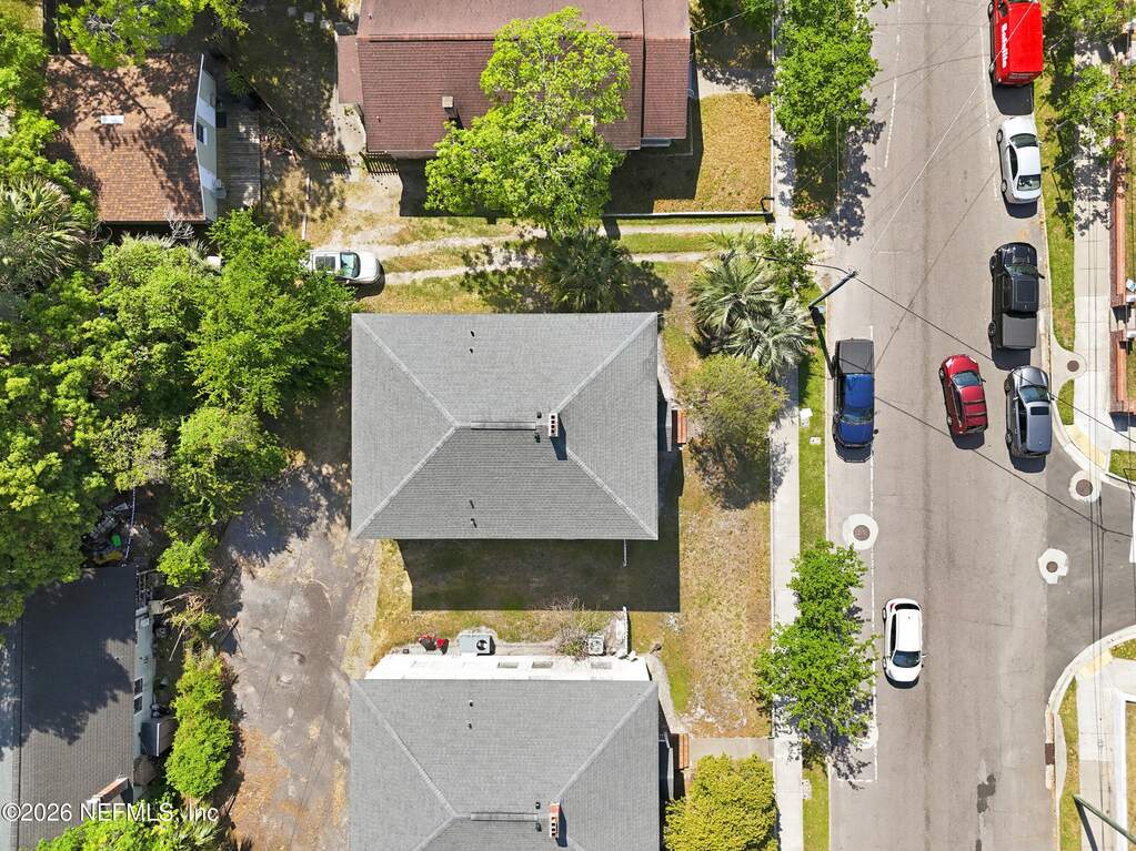 4 Bedroom Multi Unit's Image 17