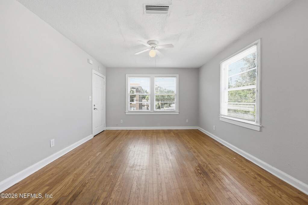 4 Bedroom Multi Unit's Image 3