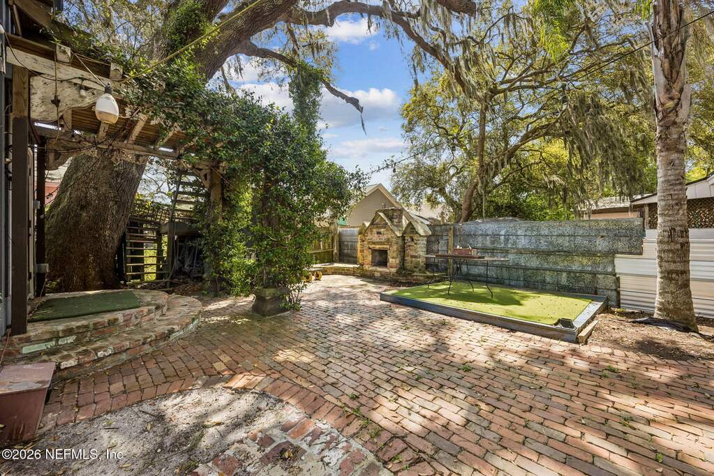 1 Bedroom Single Family Home/House's Image 14