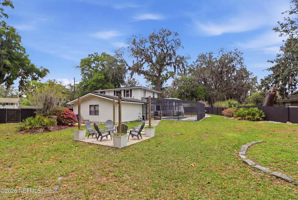 3 Bedroom Single Family Home/House's Image 23