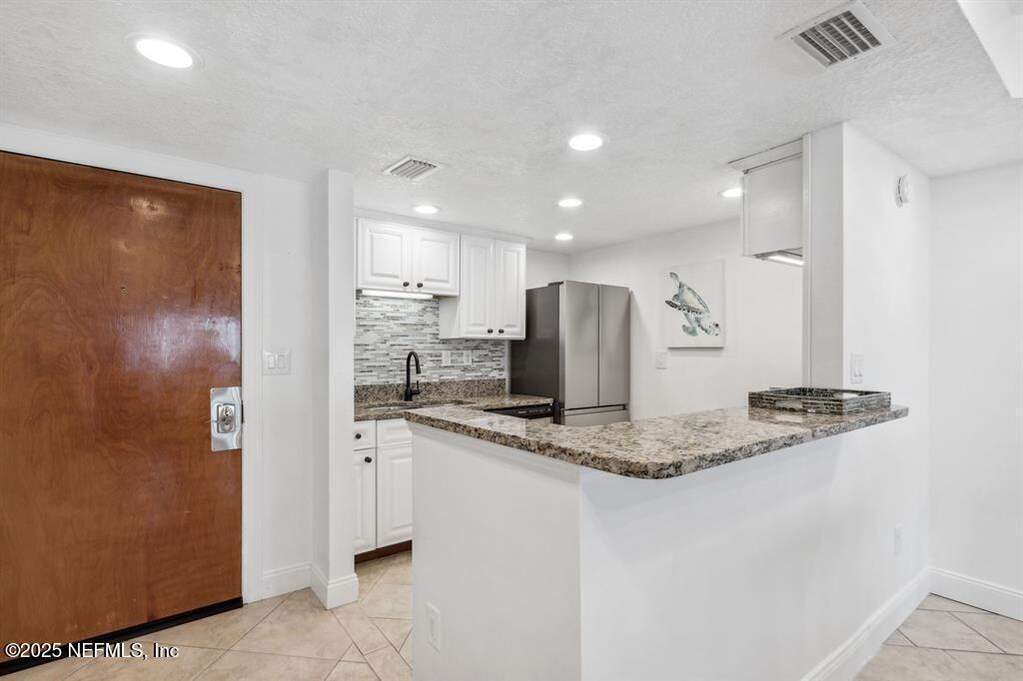 1 Bedroom Apartment/Flat's Image 9