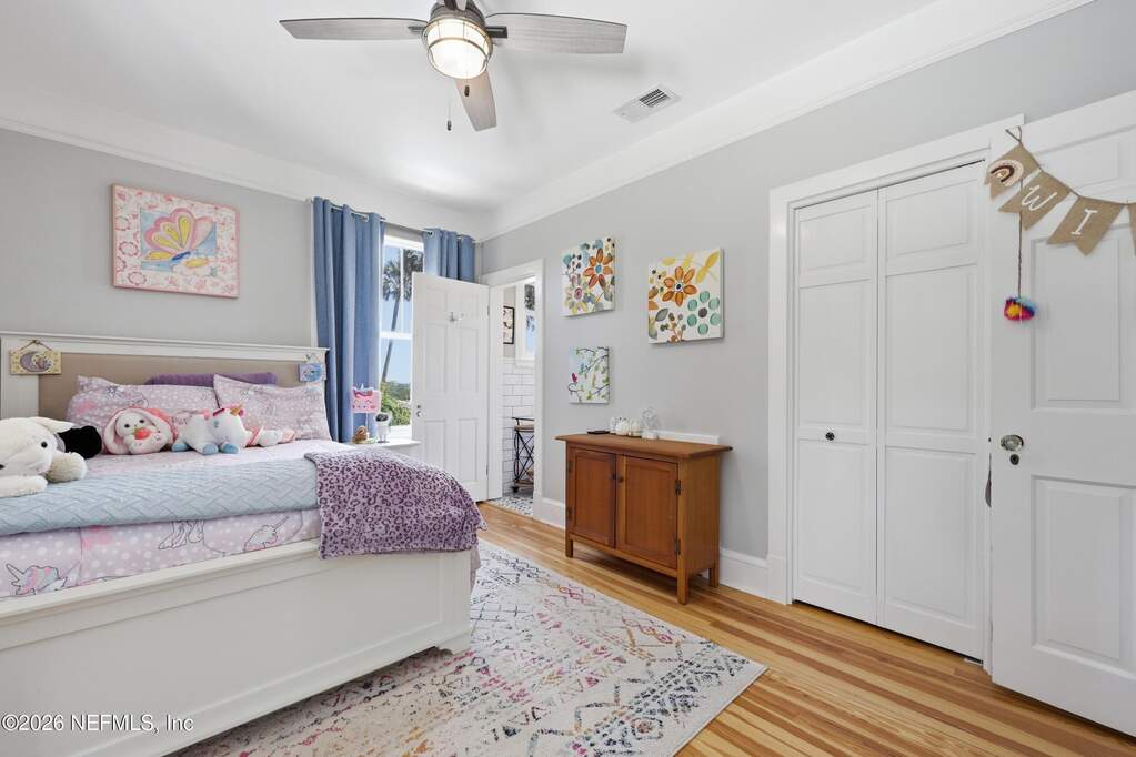 3 Bedroom Single Family Home/House's Image 32