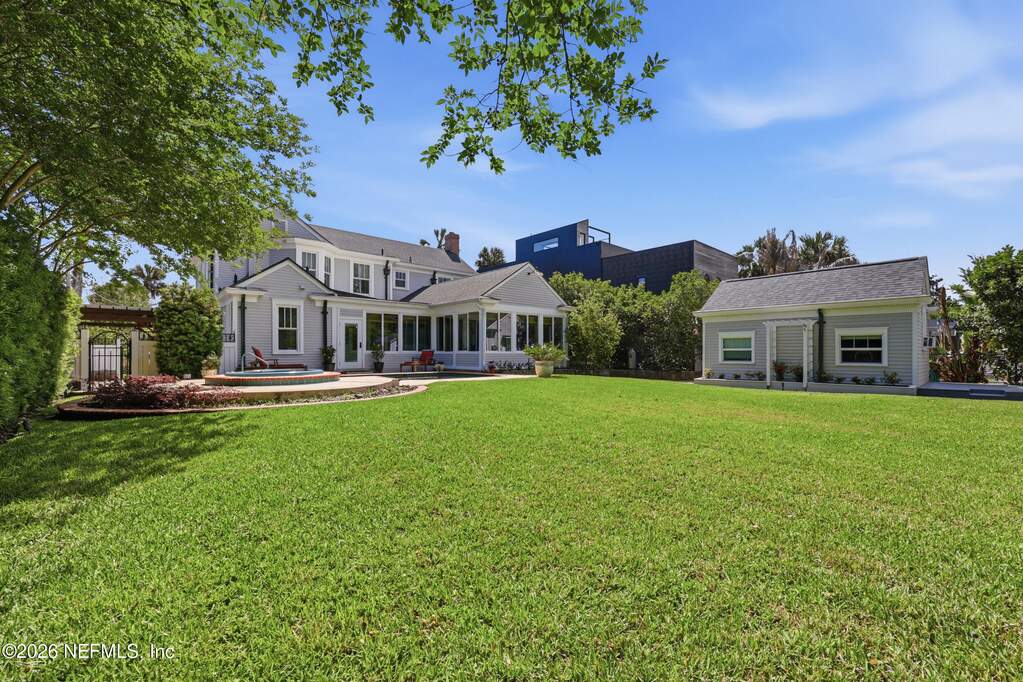 3 Bedroom Single Family Home/House's Image 46