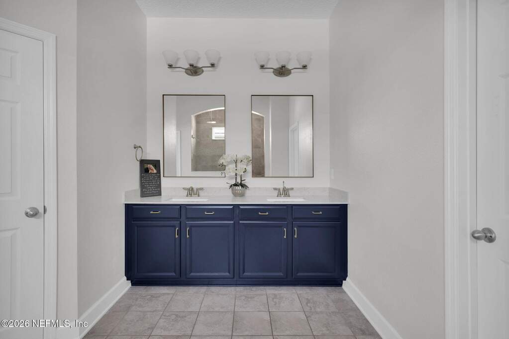 4 Bedroom Single Family Home/House's Image 17