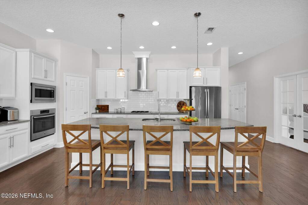 4 Bedroom Single Family Home/House's Image 6