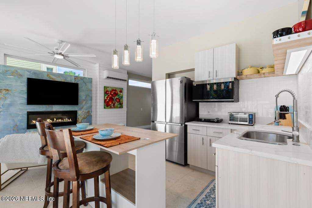 5 Bedroom Single Family Home/House's Image 114