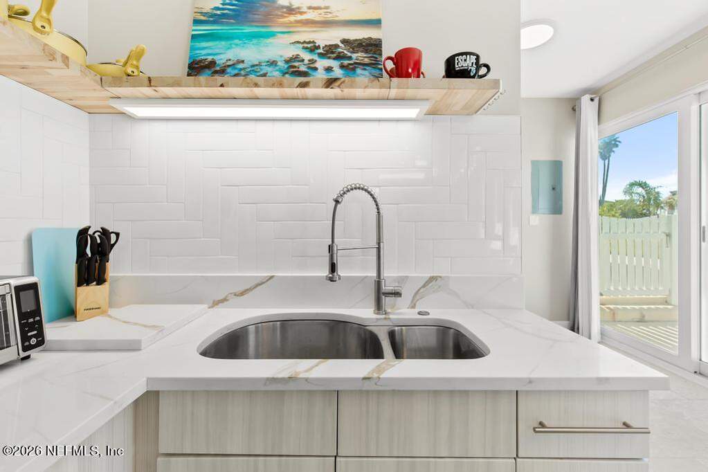 5 Bedroom Single Family Home/House's Image 119