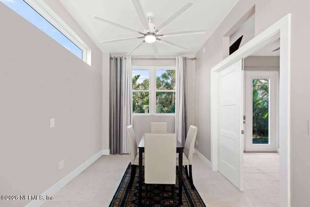 5 Bedroom Single Family Home/House's Image 123