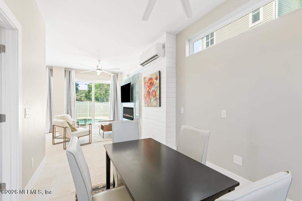5 Bedroom Single Family Home/House's Image 125
