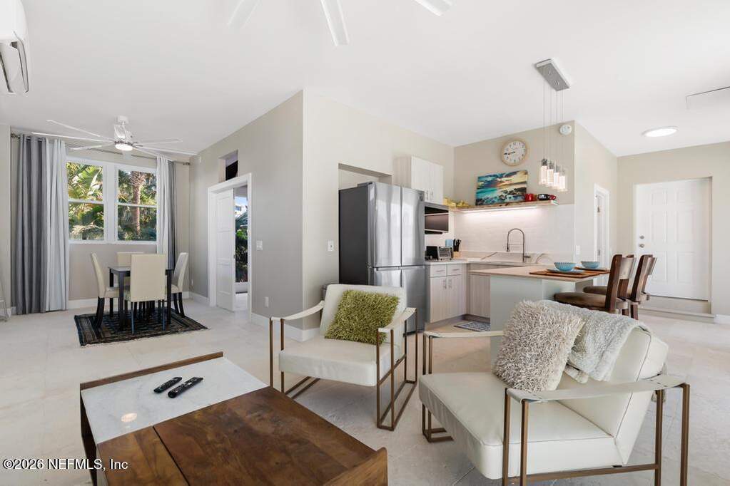 5 Bedroom Single Family Home/House's Image 127