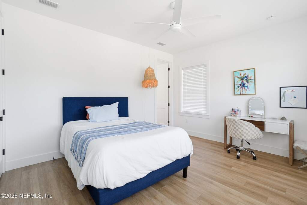 5 Bedroom Single Family Home/House's Image 25