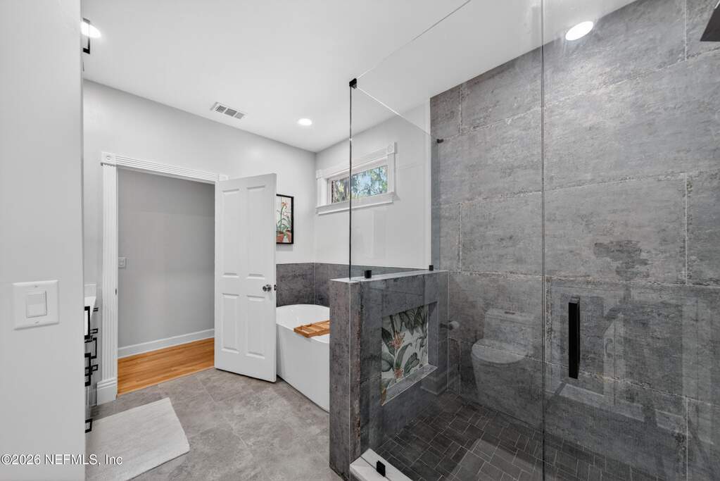 3 Bedroom Single Family Home/House's Image 23