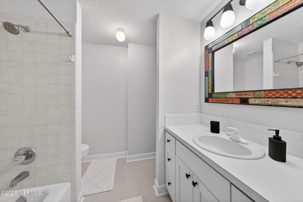3 Bedroom Single Family Home/House's Image 35