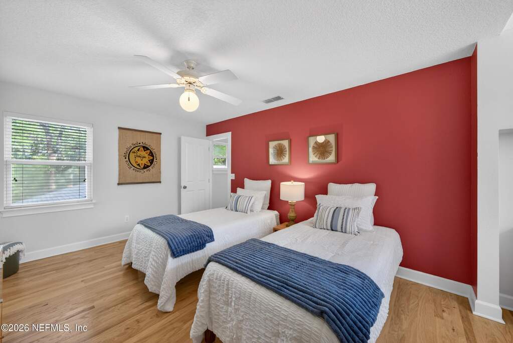 3 Bedroom Single Family Home/House's Image 38