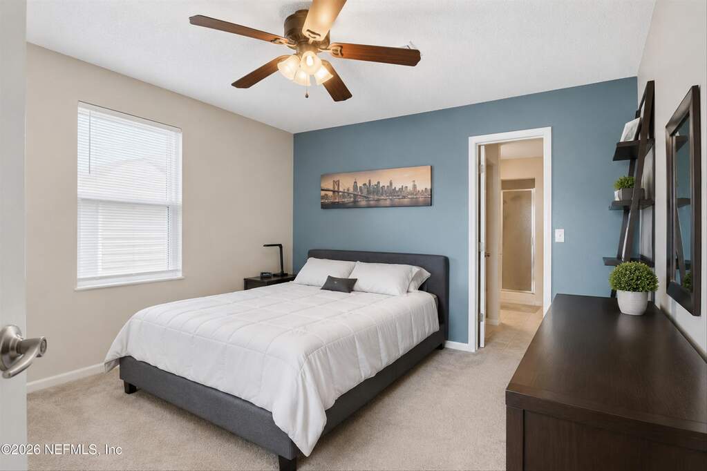 4 Bedroom Villa/Townhouse's Image 8