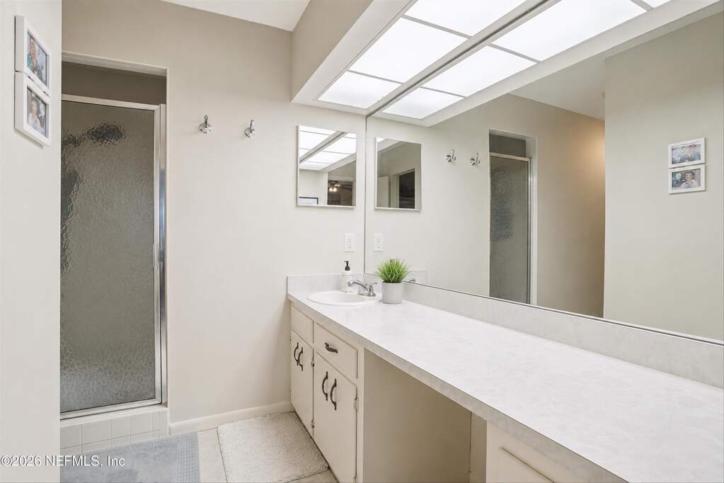 4 Bedroom Villa/Townhouse's Image 9