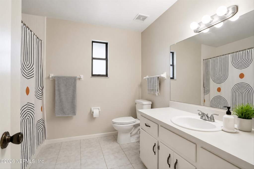 4 Bedroom Villa/Townhouse's Image 11
