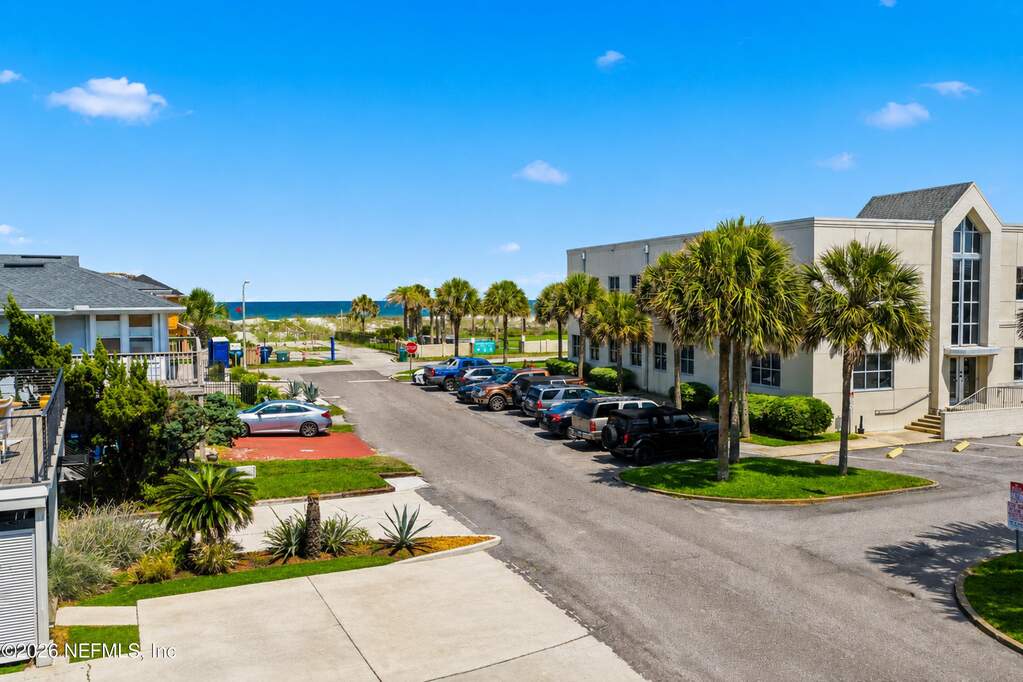 4 Bedroom Villa/Townhouse's Image 31