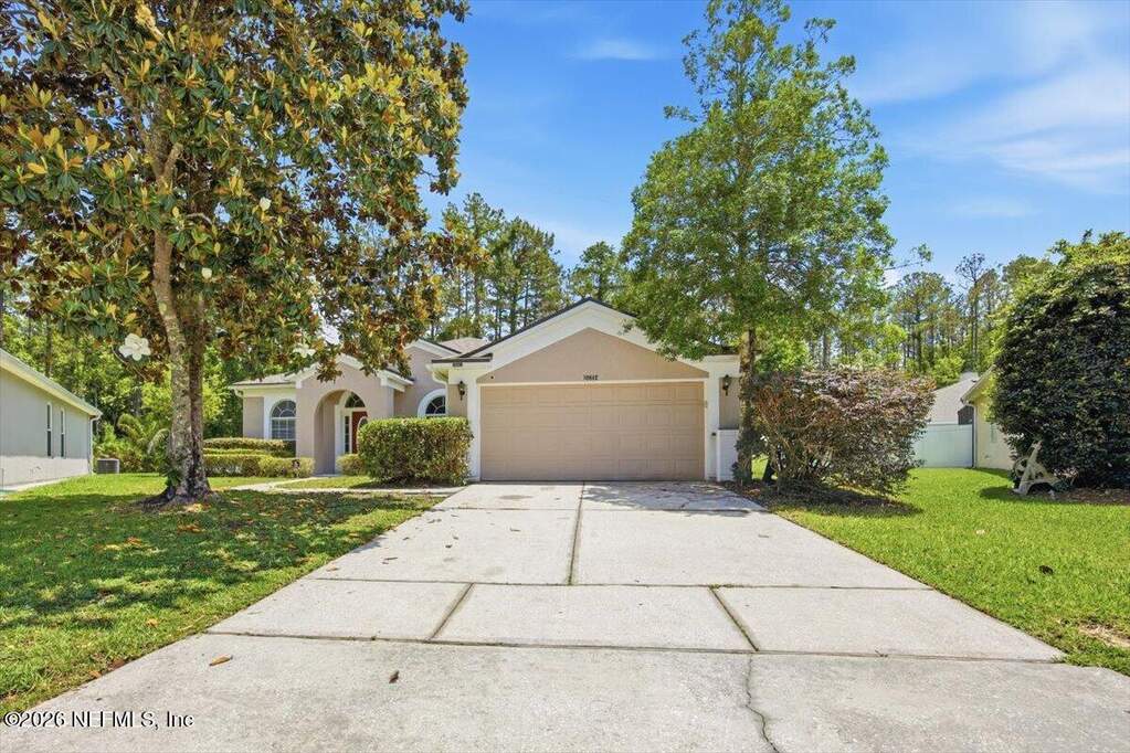 4 Bedroom Single Family Home/House's Image 28
