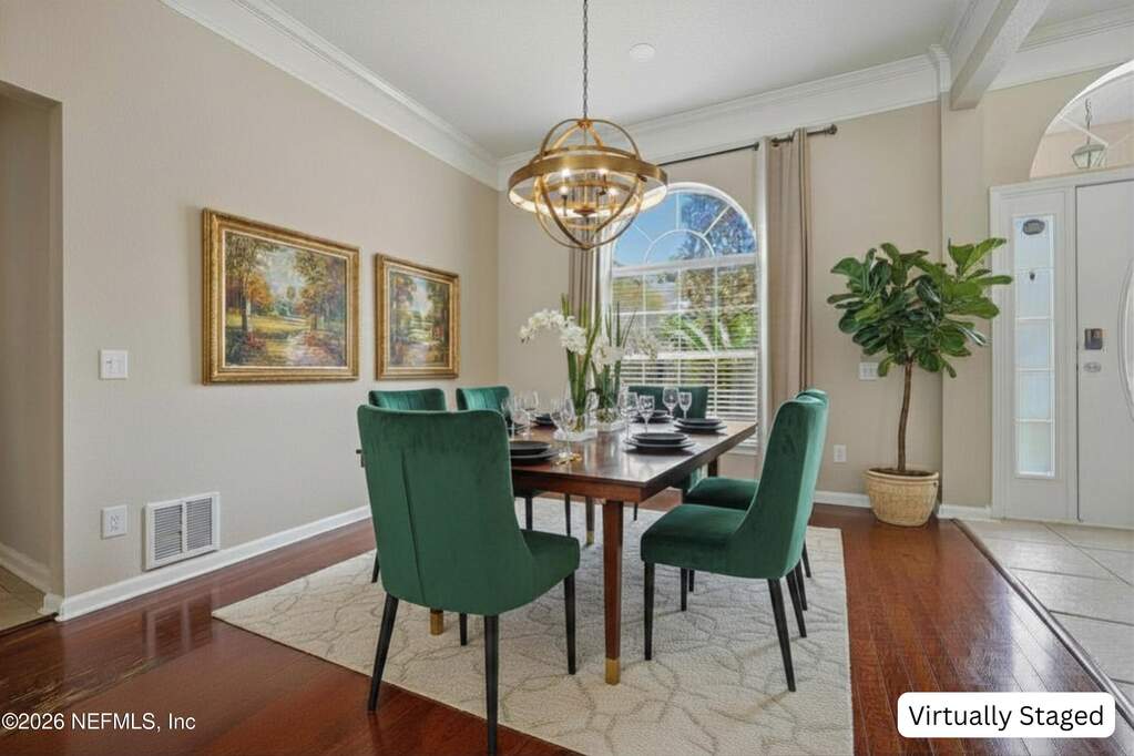 4 Bedroom Single Family Home/House's Image 4